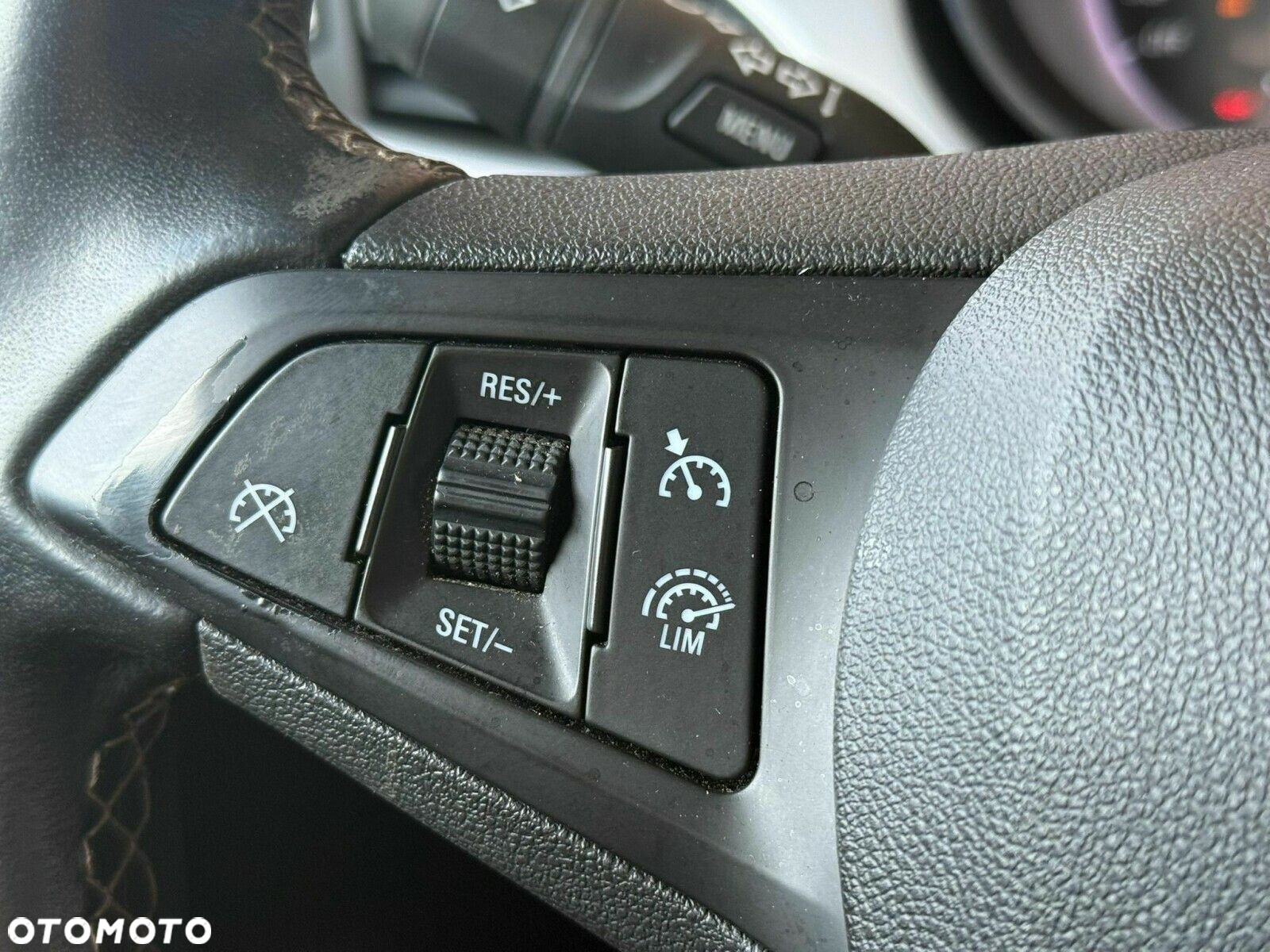 Opel Astra - 18