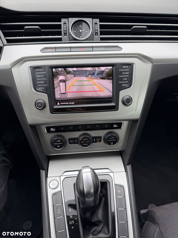 Volkswagen Passat 1.4 TSI ACT (BlueMotion Technology) DSG Comfortline - 11