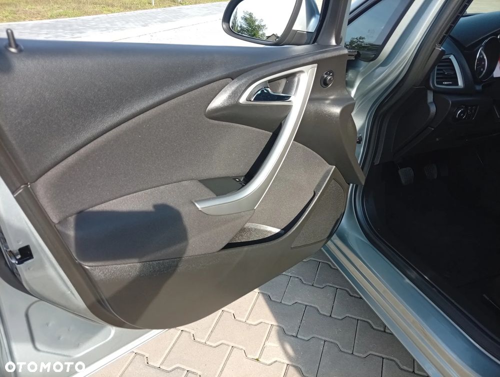 Opel Astra 1.4 T Active EU6 - 22