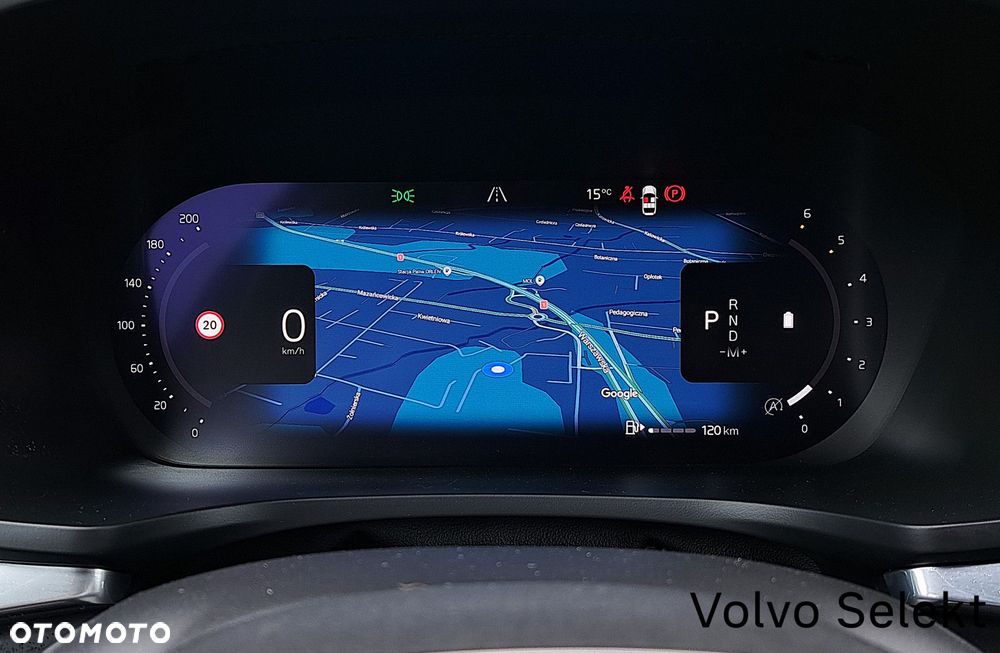 Volvo V60 Cross Country - 12