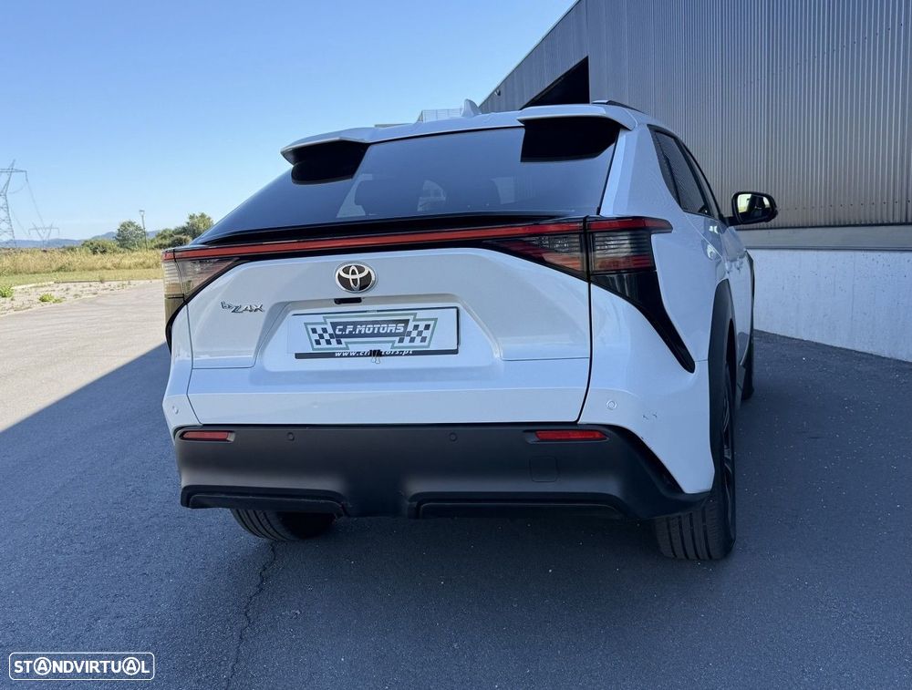 Toyota bZ4X 71,4 kWh Exclusive Limited - 8