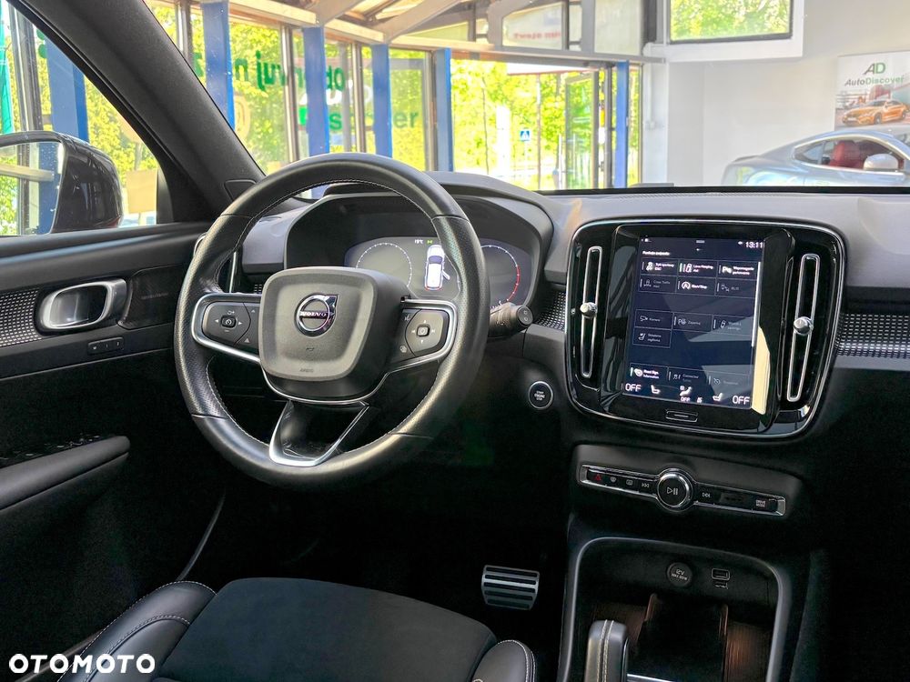 Volvo XC 40 T5 AWD R-Design - 12