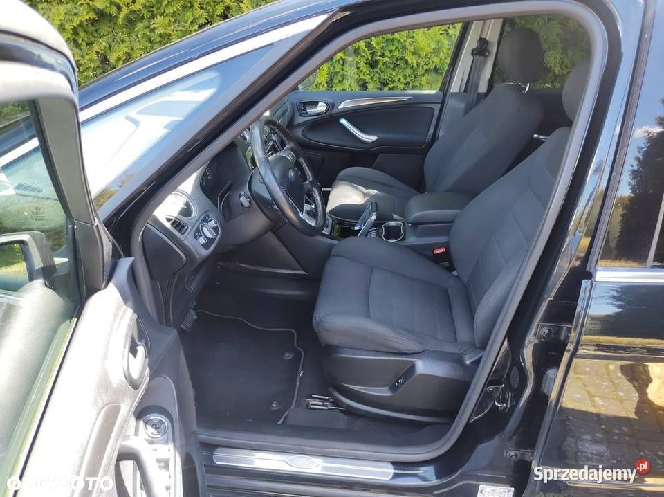 Ford S-Max - 10