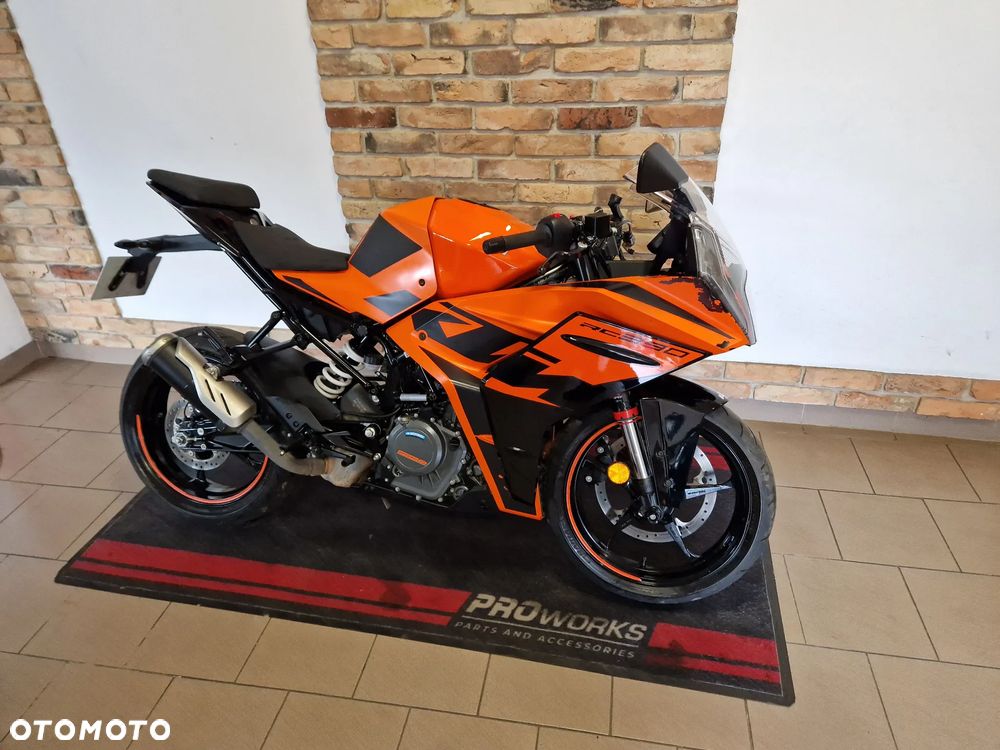 KTM RC 390 - 2