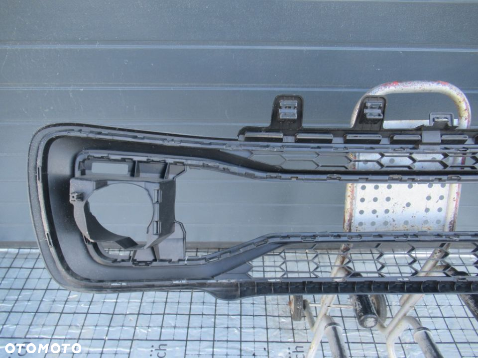 KRATKA PRZEDNIA ZDERZAKA VW VOLKSWAGEN UP! GTI LIFT 2016- - 8