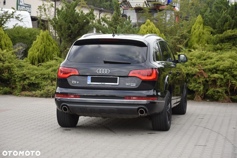 Audi Q7 - 30
