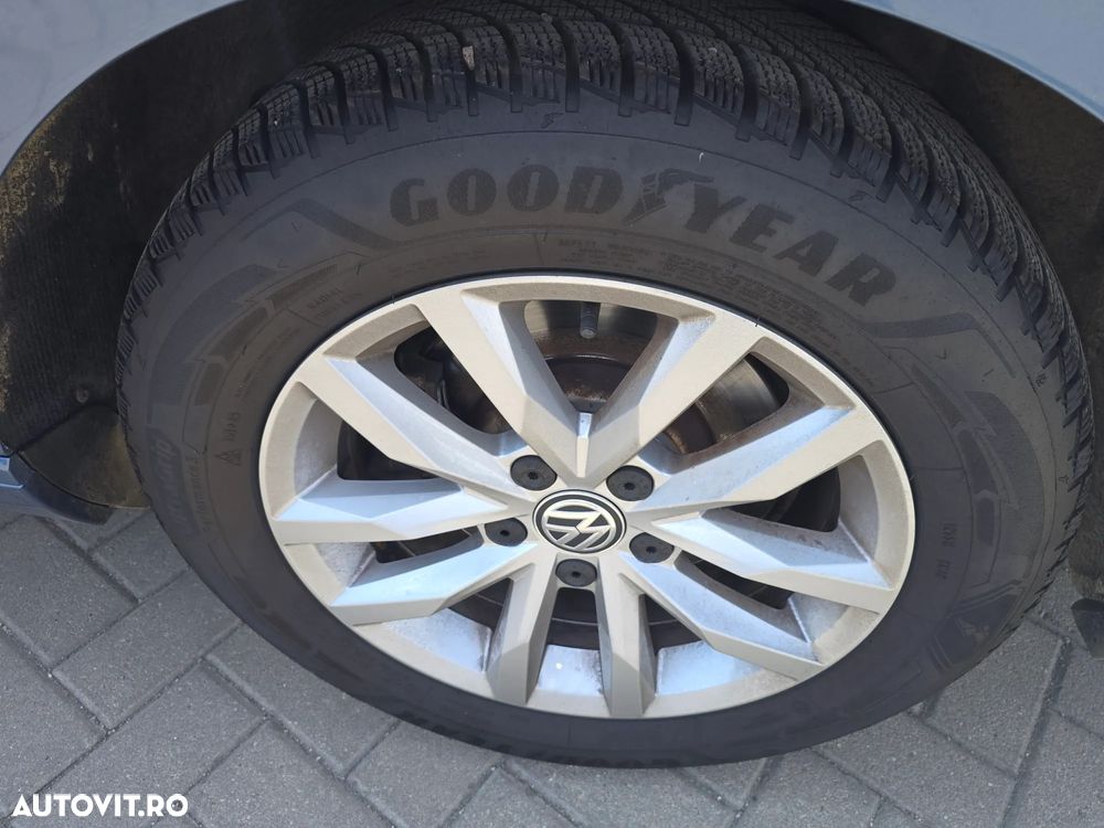 Volkswagen Passat 2.0 TDI (BlueMotion Technology) Comfortline - 5