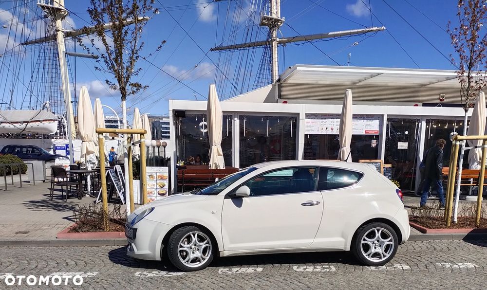 Alfa Romeo Mito 1.4 TB Distinctive - 3