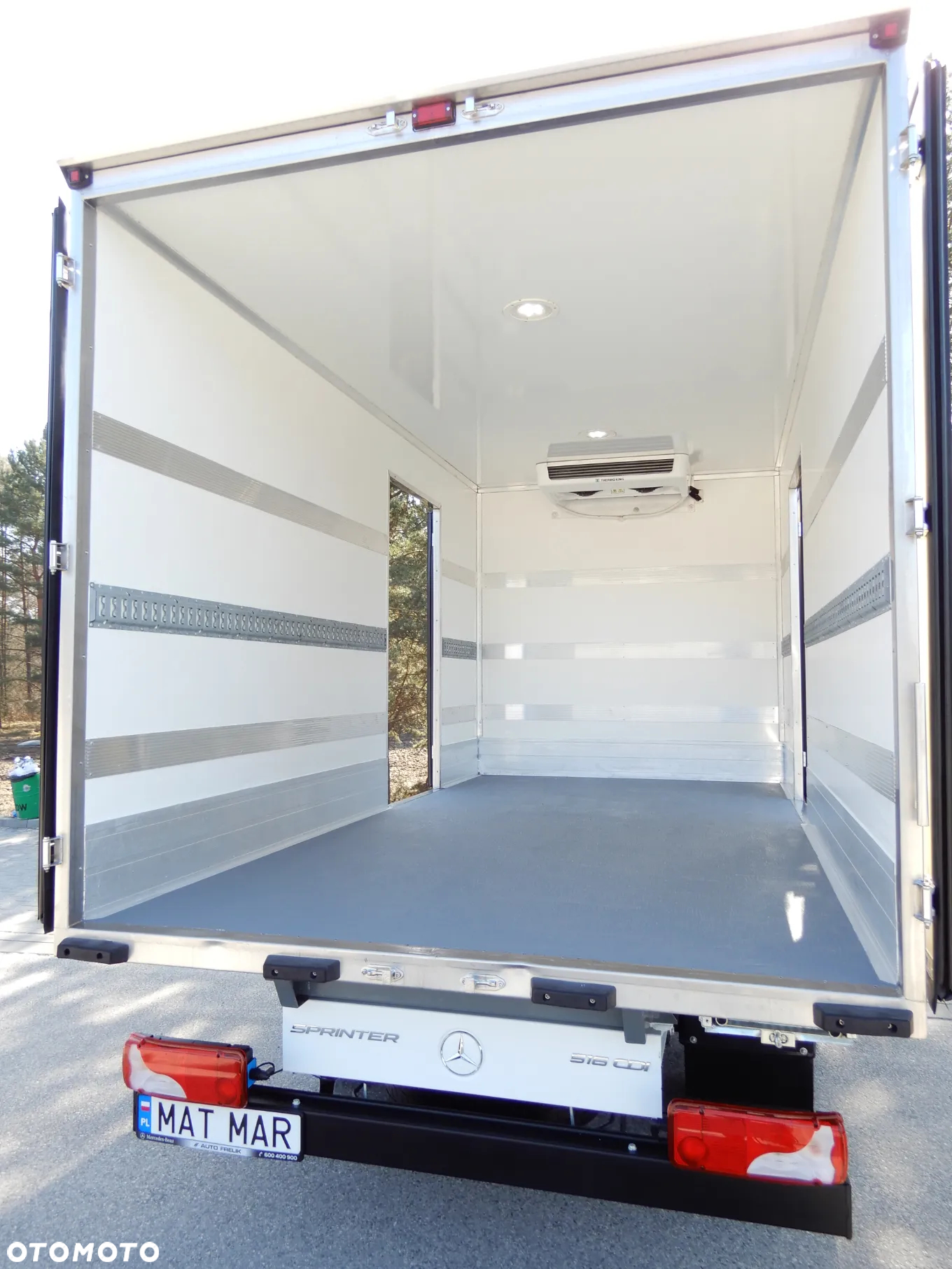 Mercedes-Benz Sprinter 516 CDI 163 KM 2.2 CDI Chłodnia Mroźnia -32*C +29*C Boczne Drzwi x 2 Izoterma PLANDEX 4.19 Cm 8.E.Palet Agregat Thermo King V300 MAX Zasilany Na Postoju V230 Stan Auta Jak NOWY - 27