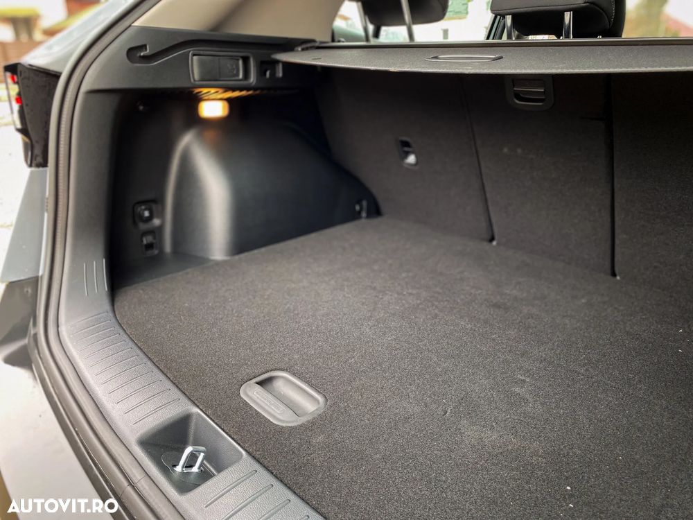 Kia Sportage 1.6 T-GDI 6MT 4x2 Urban - 14