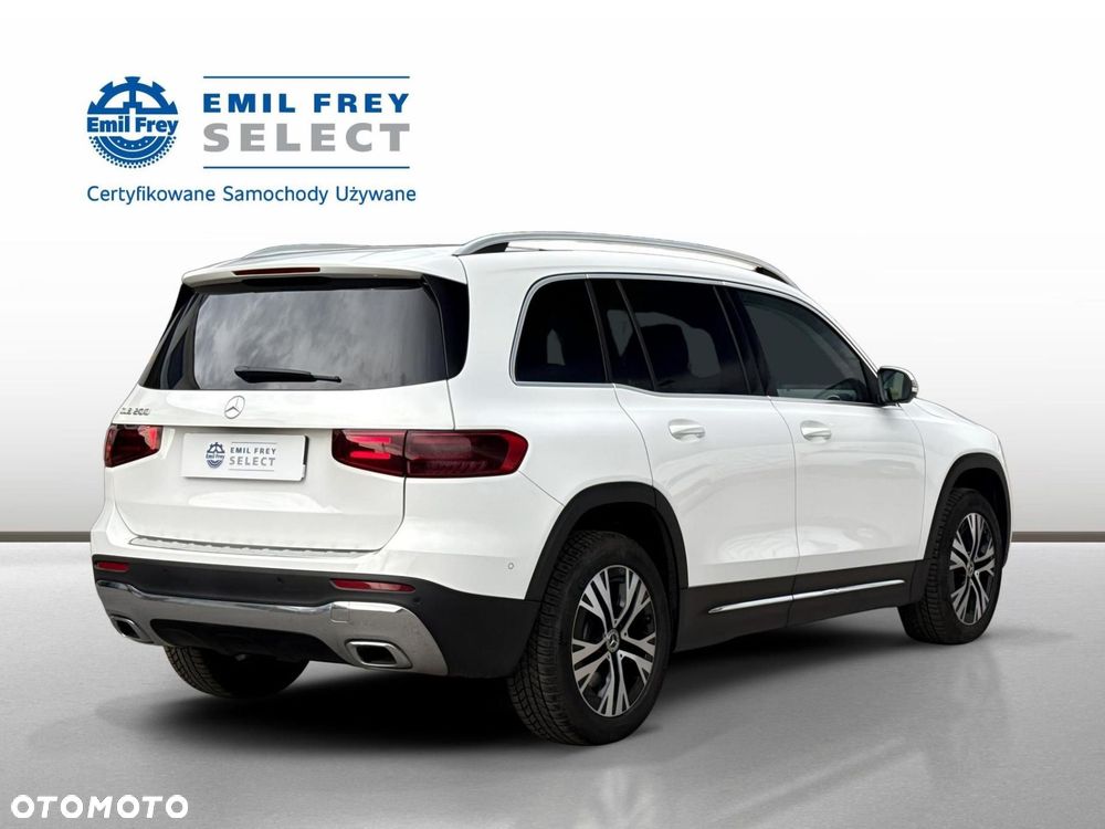 Mercedes-Benz GLB - 7