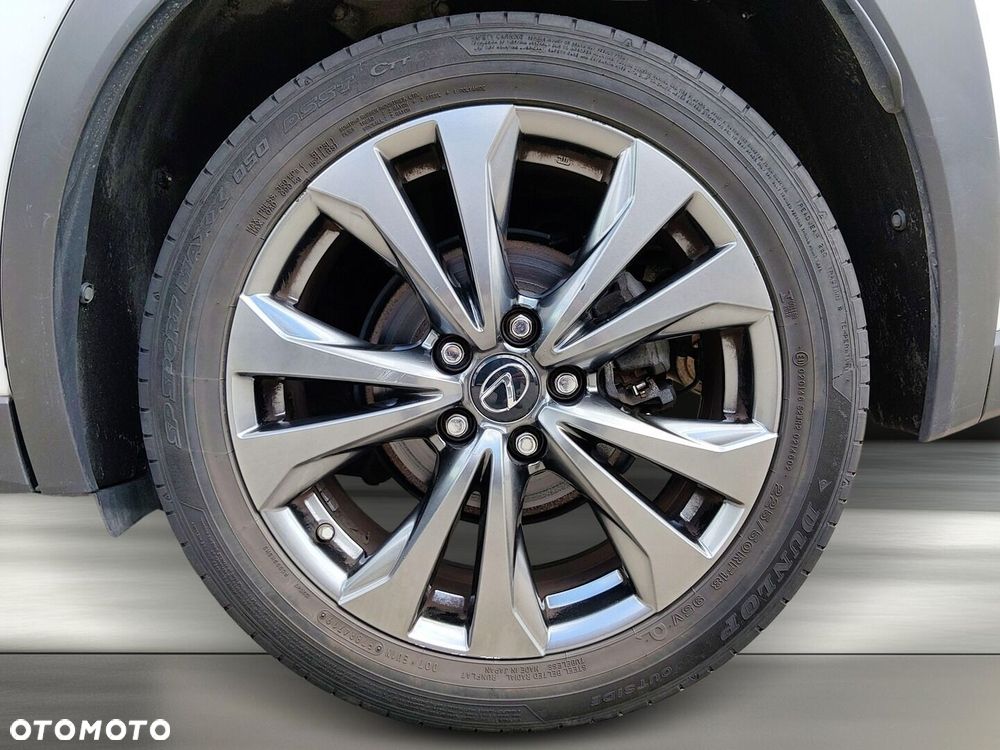 Lexus UX 250h GPF F Sport Edition AWD - 31