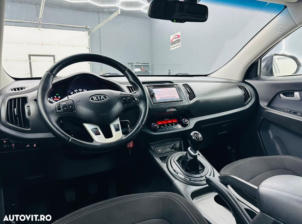 Kia Sportage 1.7 CRDI 2WD Spirit - 19