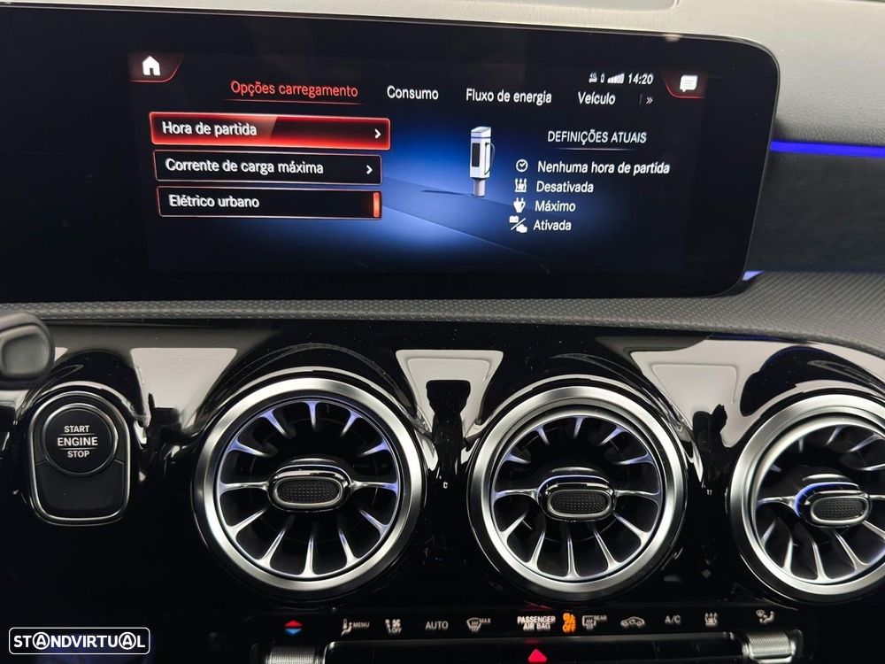 Mercedes-Benz A 250 e AMG Line - 13