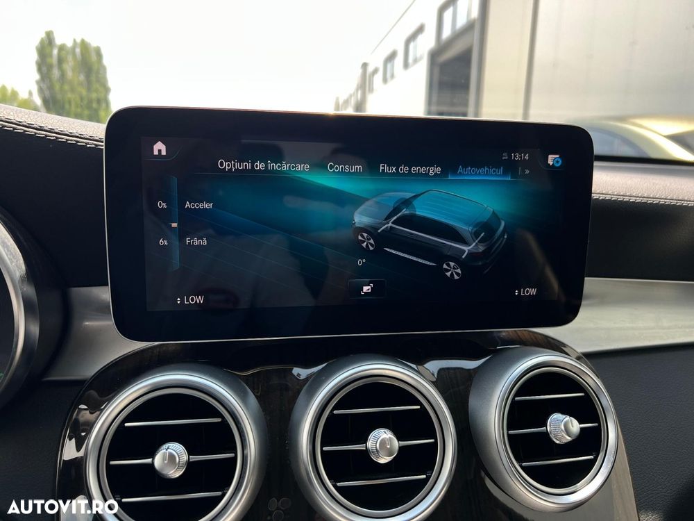 Mercedes-Benz GLC - 33