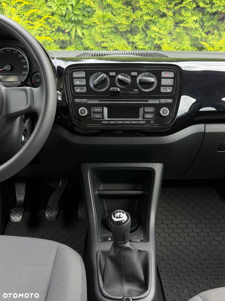 Volkswagen up! join - 27