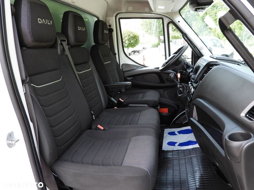 Iveco DAILY 35C16 KONTENER 10 PALET TEMPOMAT BLIŹNIACZE KOŁA KLIMATYZACJA  160KM - 39