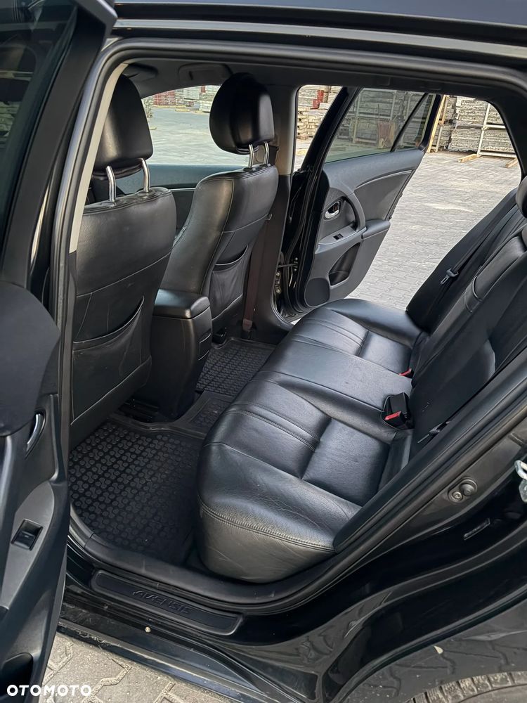 Toyota Avensis 2.0 D-4D Sol - 12