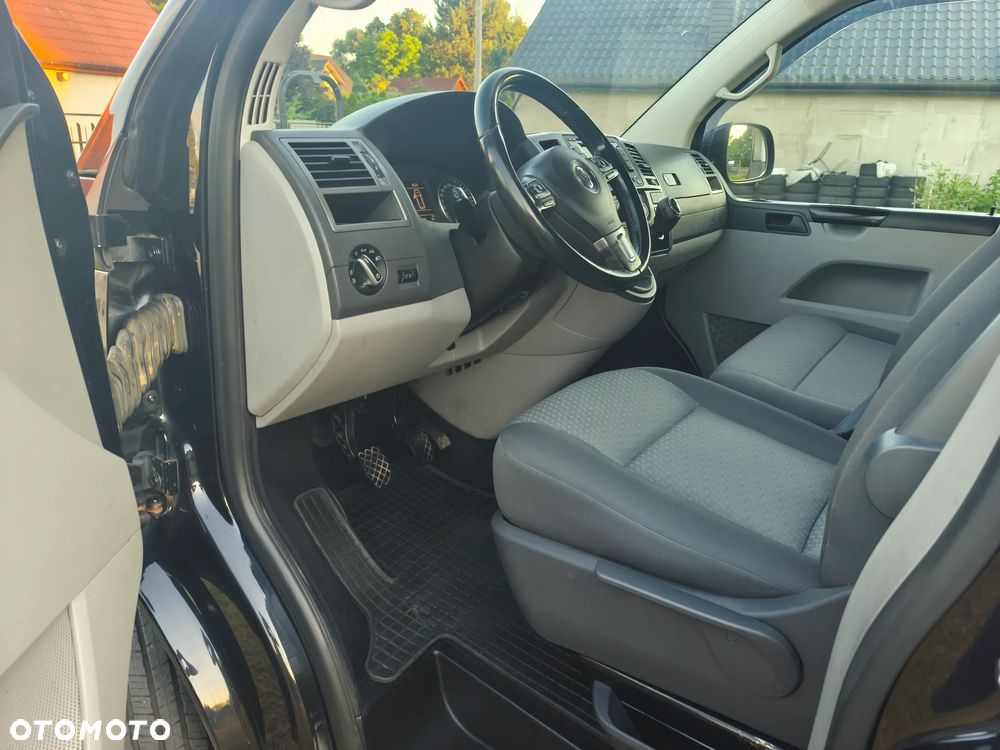 Volkswagen Transporter - 19