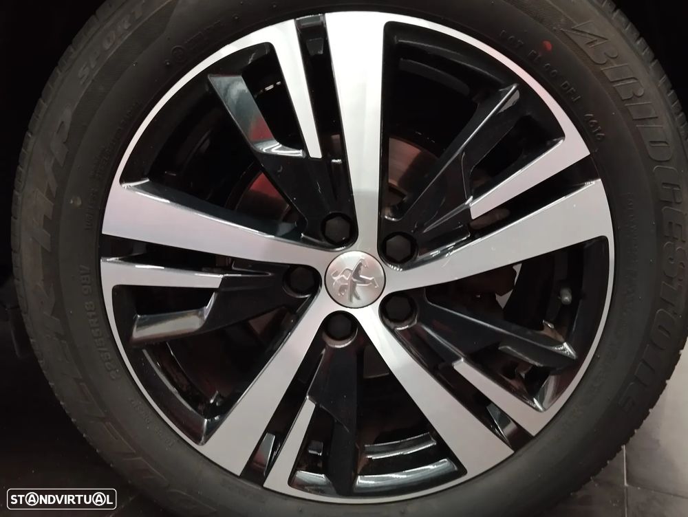 Peugeot 5008 1.2 PureTech Allure - 9