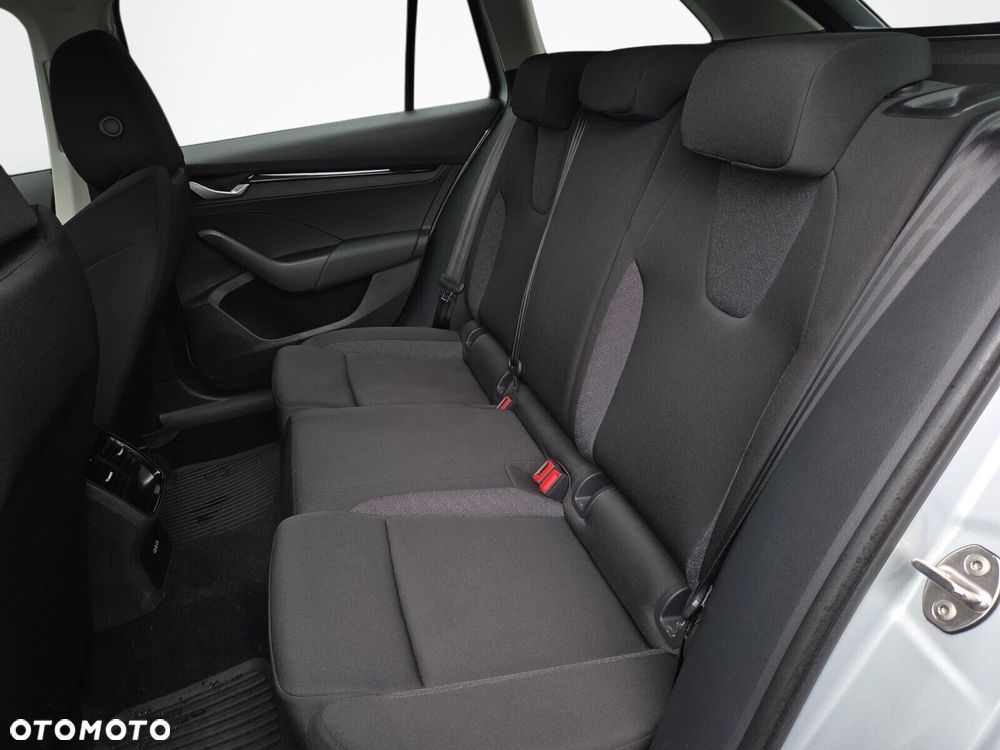 Skoda Octavia 1.5 TSI mHEV Essence DSG - 14