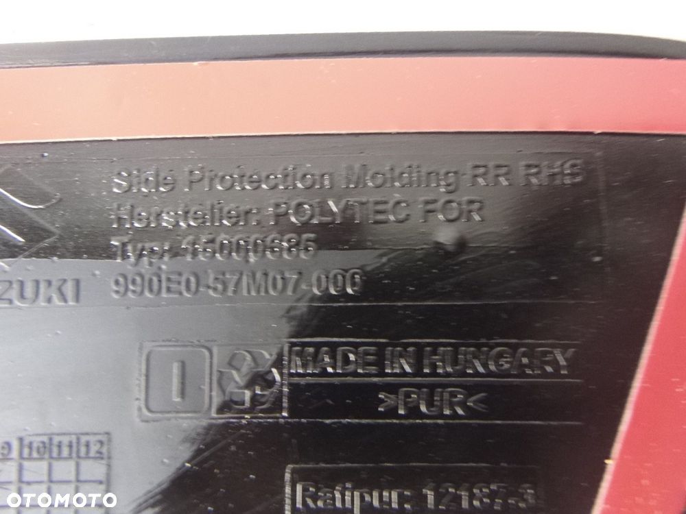 suzuki jimny listwa  na tylny prawa błotnik oryginał oe - 3