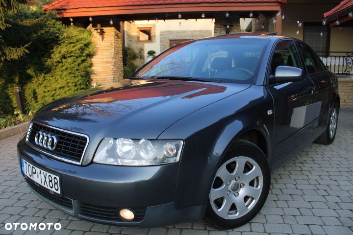 Audi A4 Limousine - 27