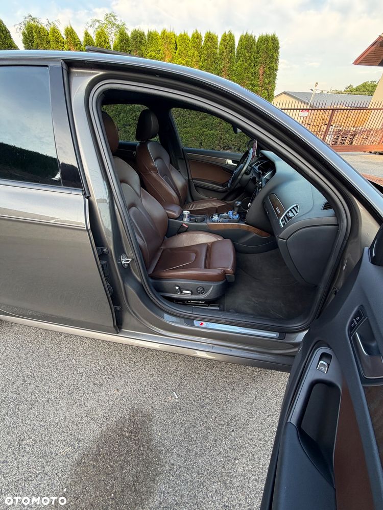 Audi A4 Limousine - 19