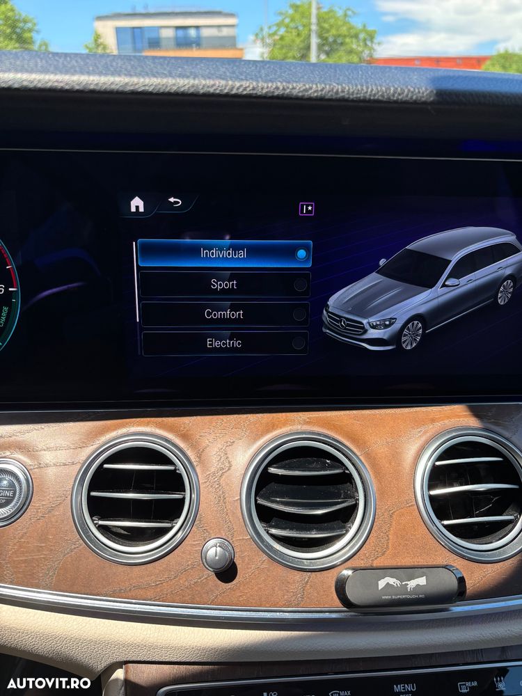 Mercedes-Benz E 300 de 9G-TRONIC Exclusive - 15