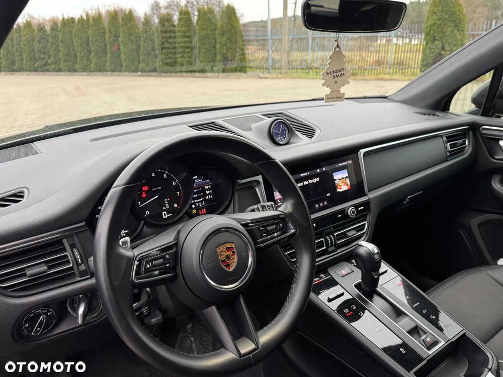 Porsche Macan Standard - 3