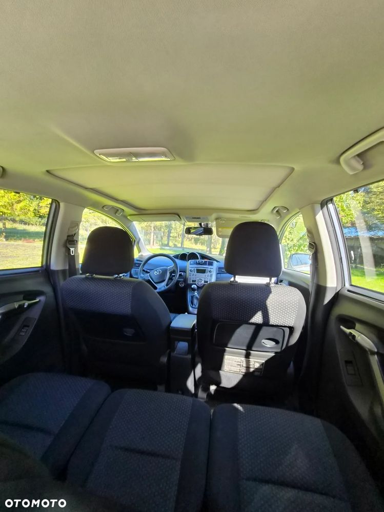 Toyota Verso 2.0 D-4D - 7