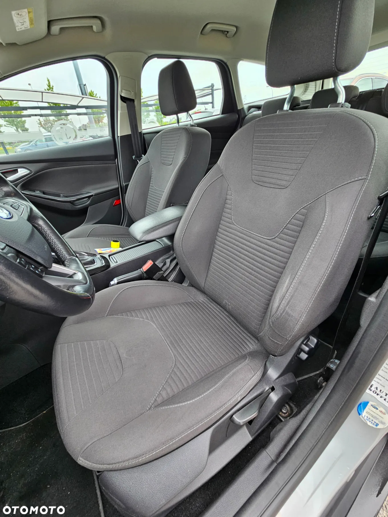Ford Focus 2.0 TDCi Titanium ASS - 8