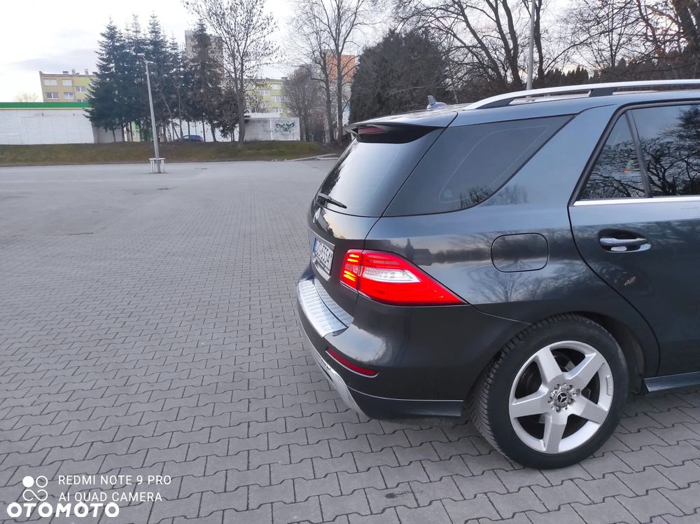 Mercedes-Benz ML 350 BlueTEC 4-Matic - 10