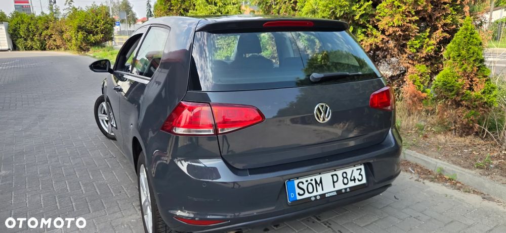Volkswagen Golf 1.6 TDI BMT Highline - 12