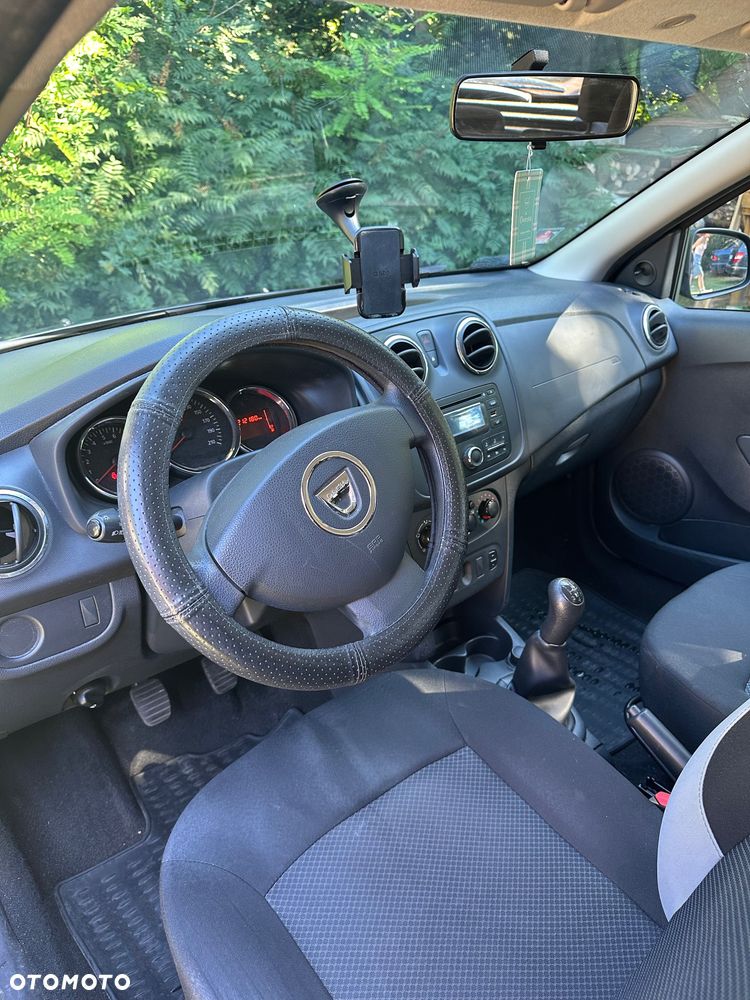 Dacia Sandero - 1