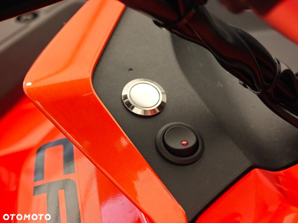 CFMoto CForce - 13