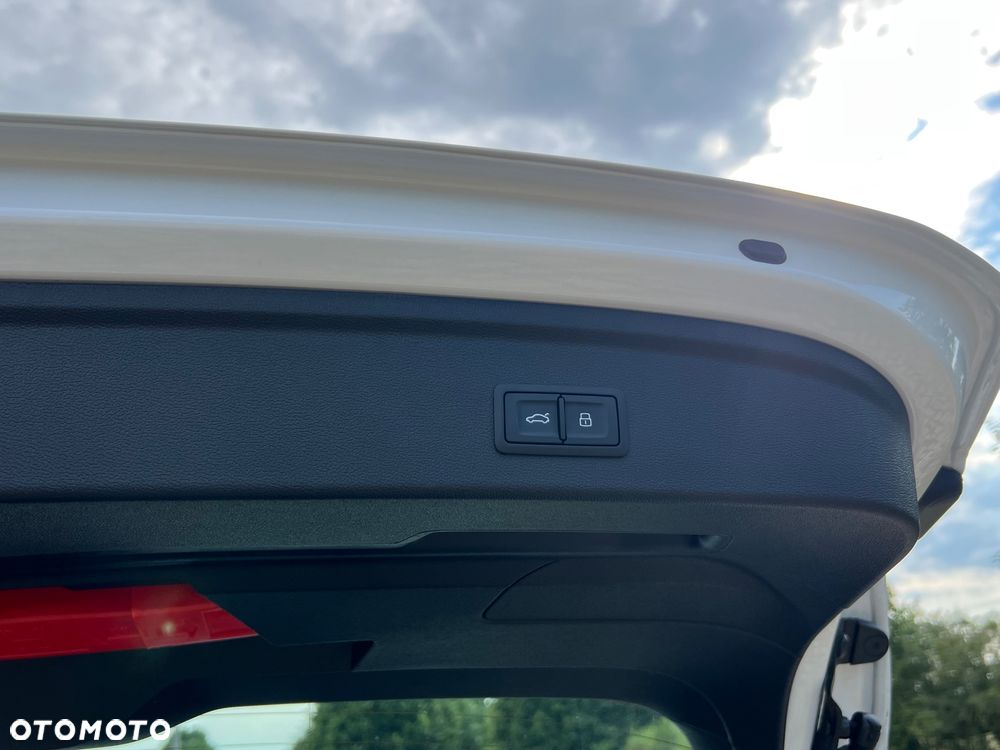 Audi A3 Sportback 30 TDI S tronic advanced - 12