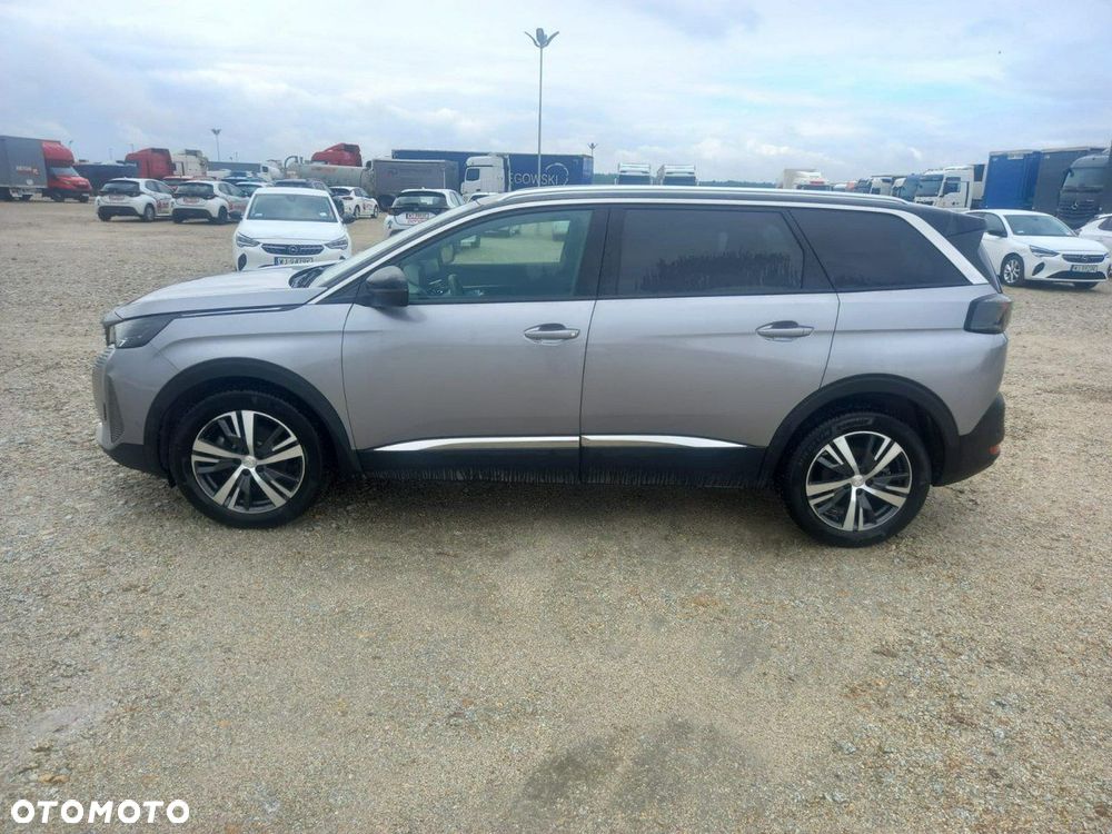 Peugeot 5008 - 4