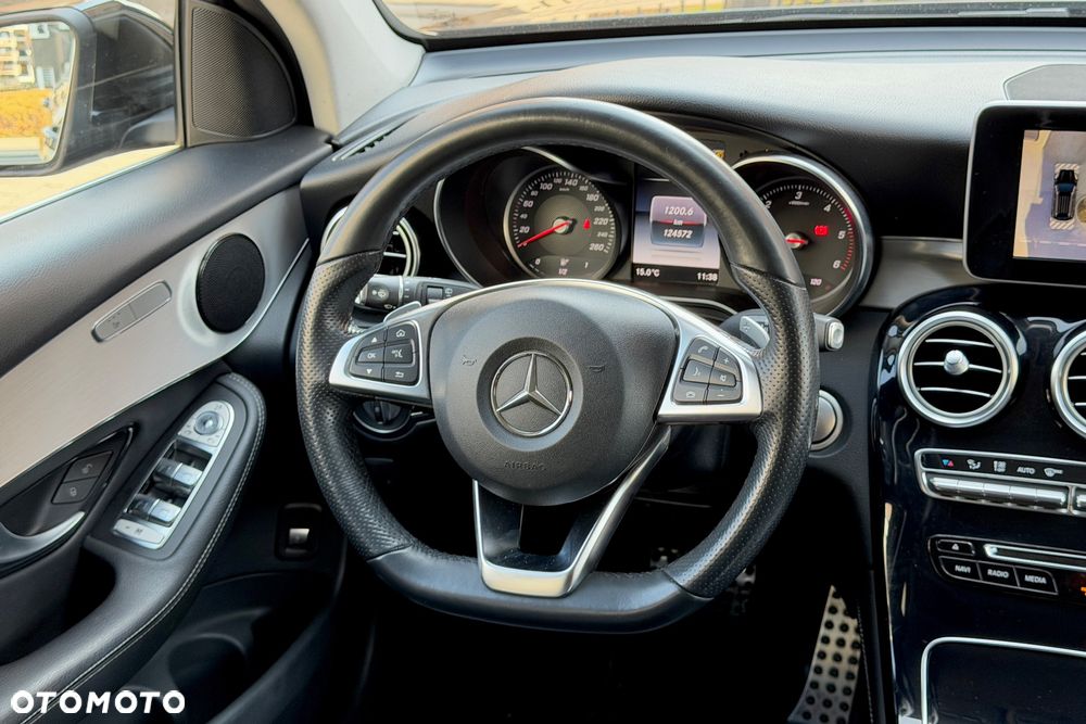 Mercedes-Benz GLC - 7