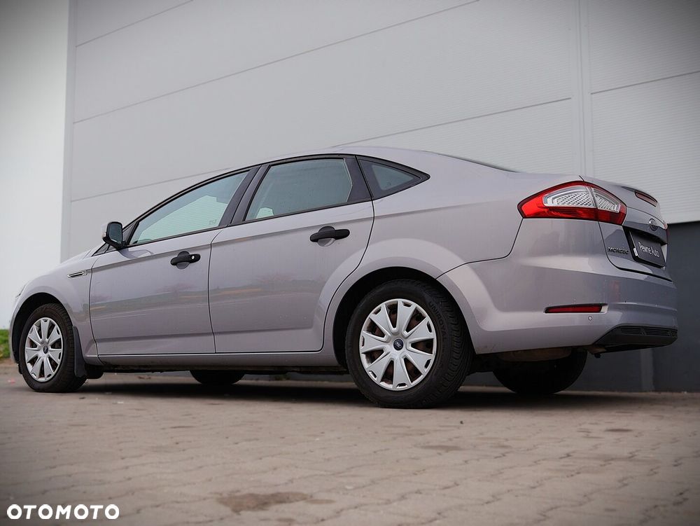 Ford Mondeo 2.0 TDCi ECOnetic Titanium - 12