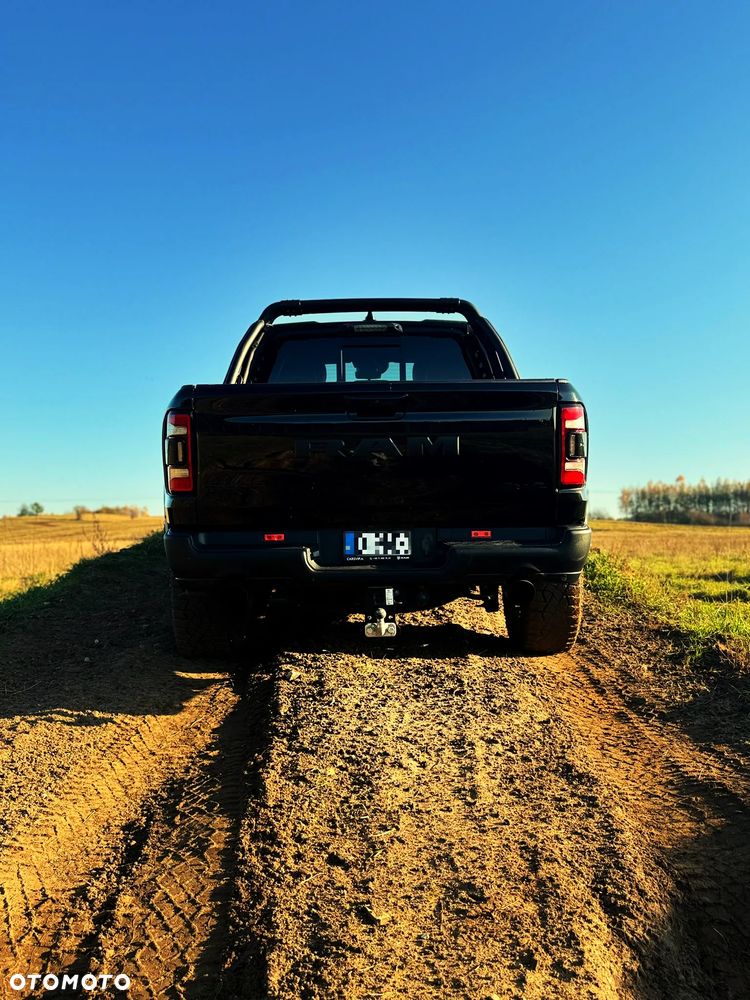 Dodge RAM TRX ver-5-7-4x4 - 3