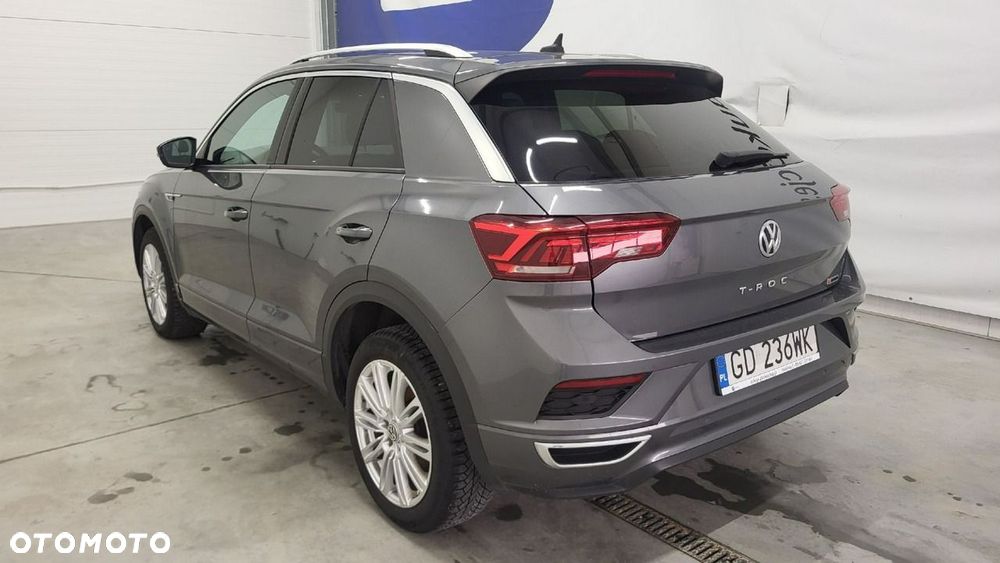 Volkswagen T-Roc - 8