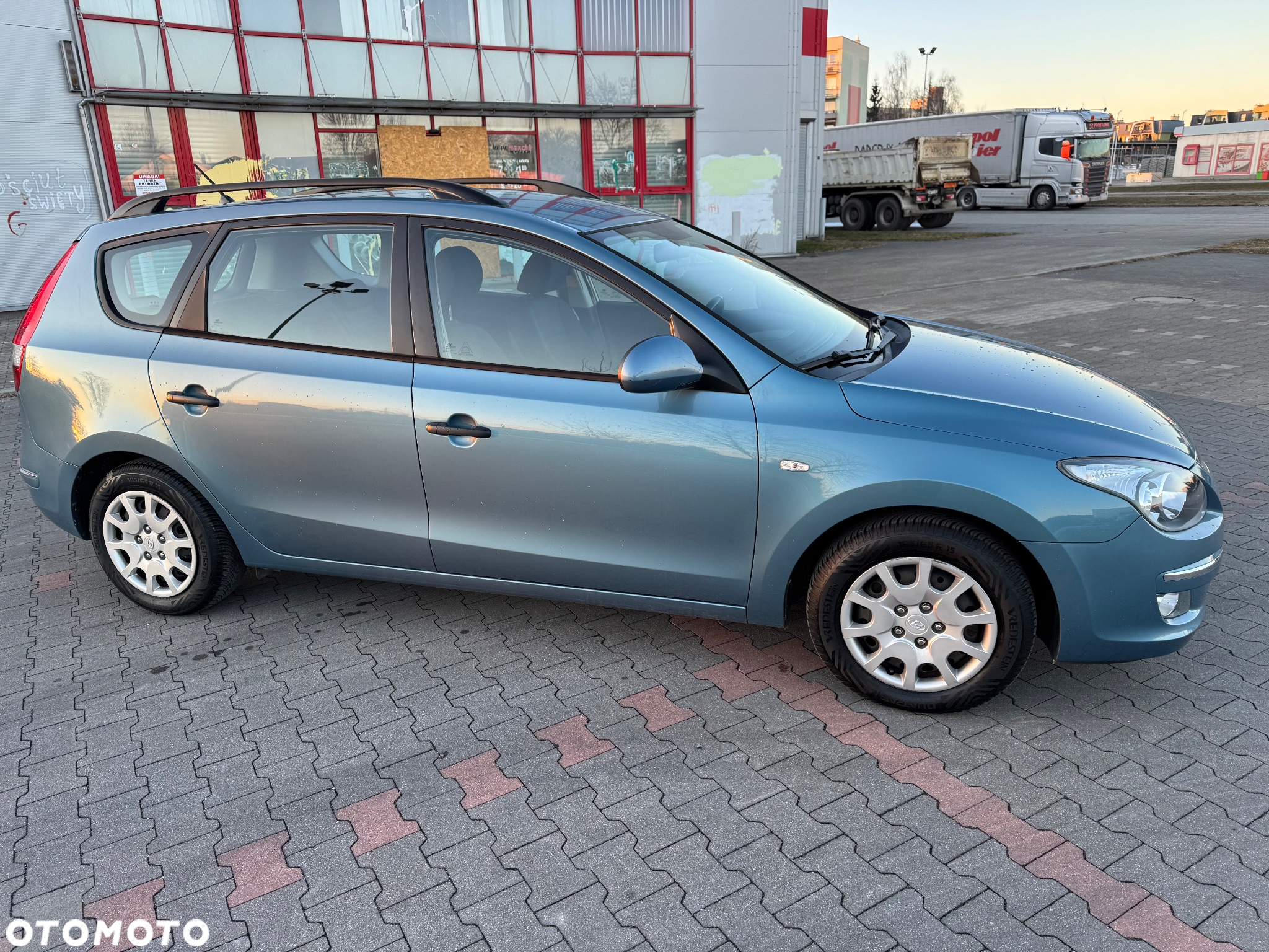 Hyundai i30 1.4 Comfort World Cup - 23