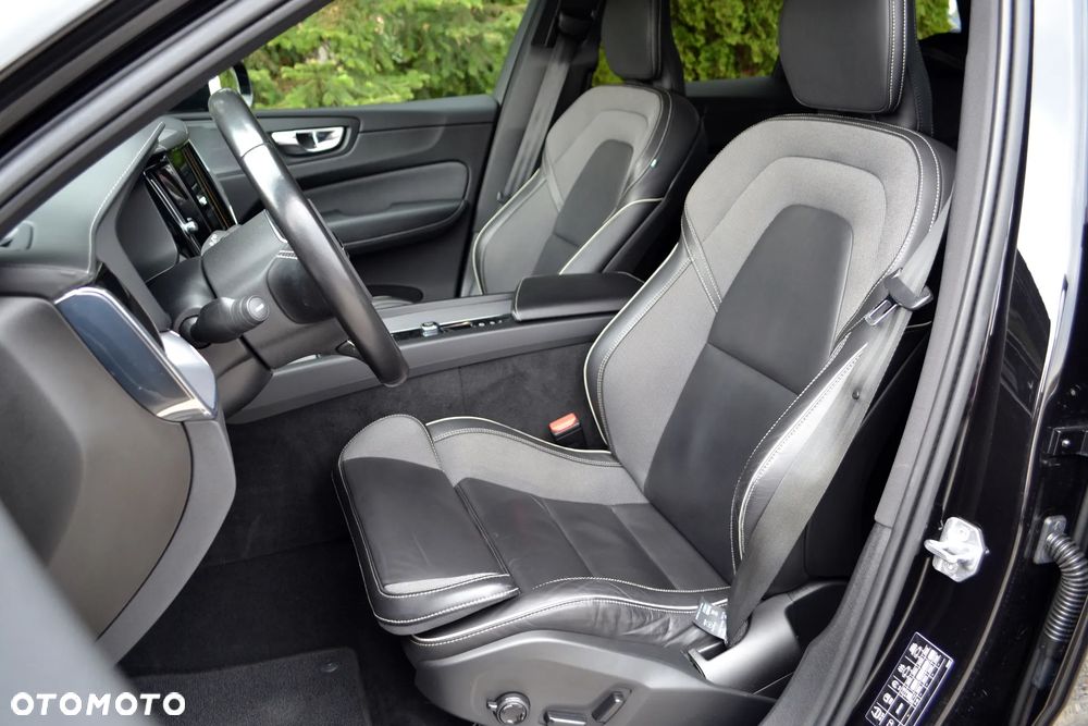Volvo XC 60 - 19