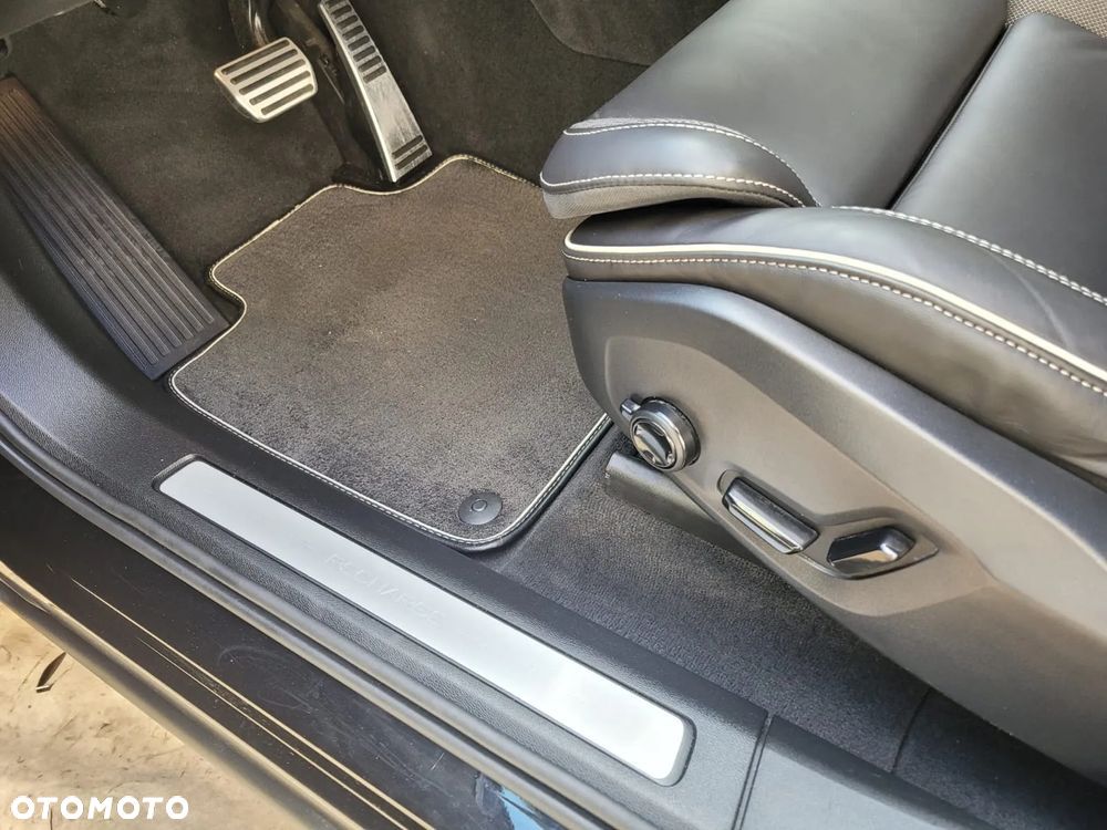 Volvo XC 60 T6 AWD Recharge Geartronic RDesign - 26