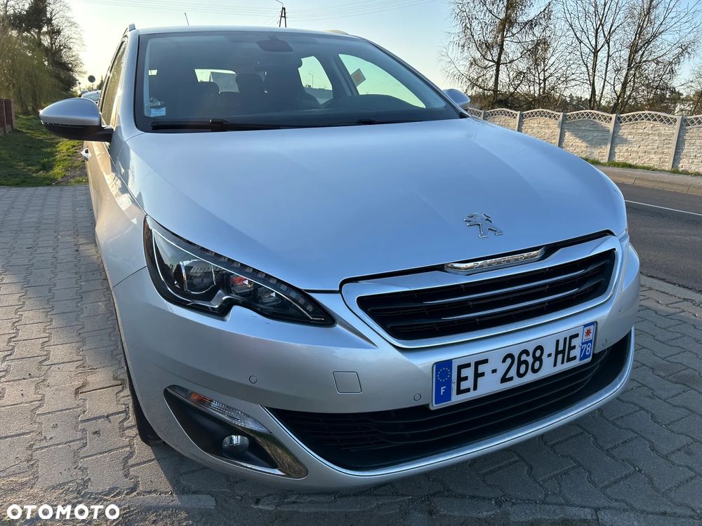 Peugeot 308 - 23