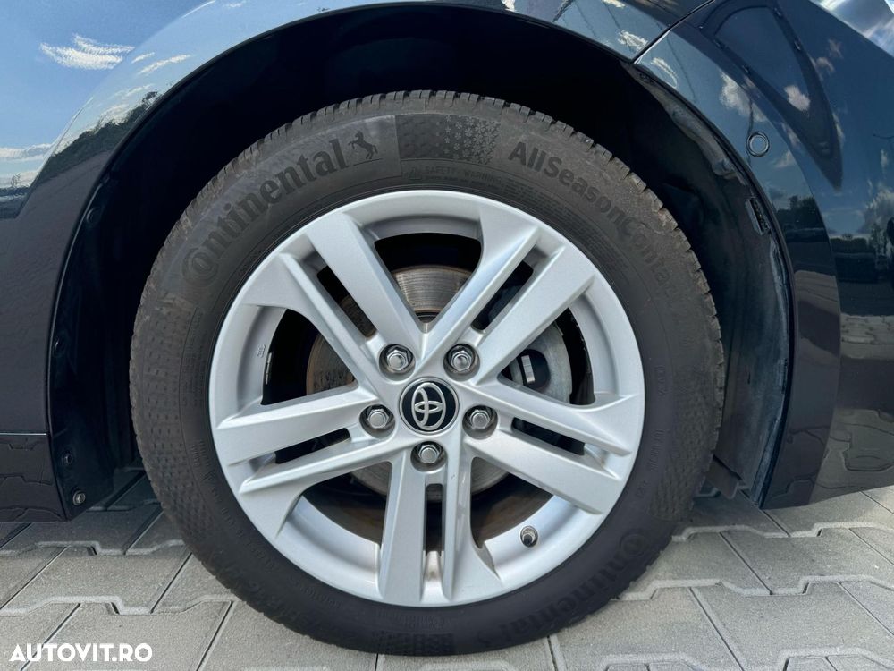 Toyota Corolla 1.8 HSD Dynamic - 37