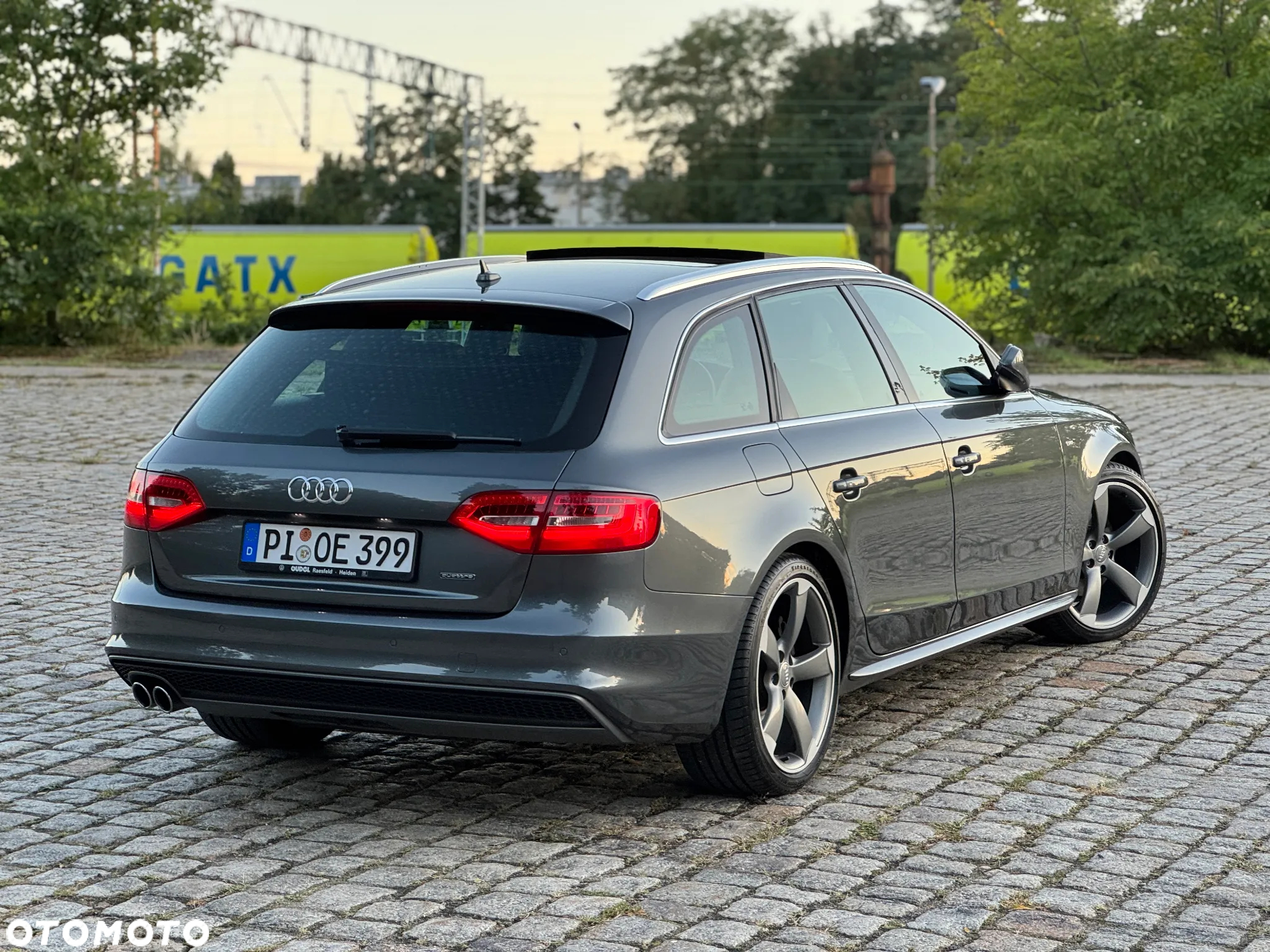 Audi A4 Avant 2.0 TDI Quattro Line S tronic - 21