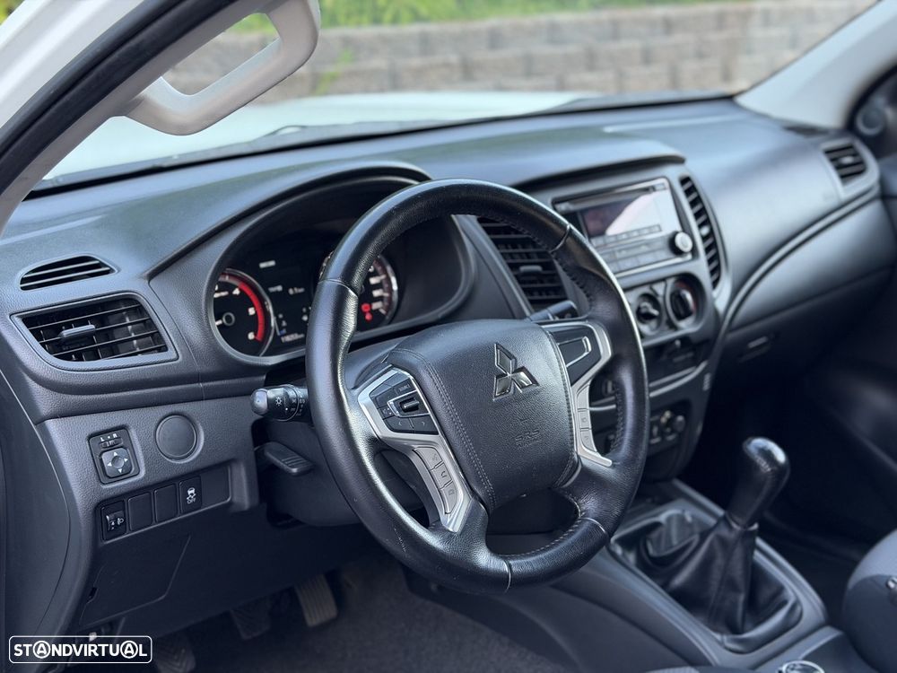 Mitsubishi L200 2.3 DI-D SpaceCab 4WD 3L - 10
