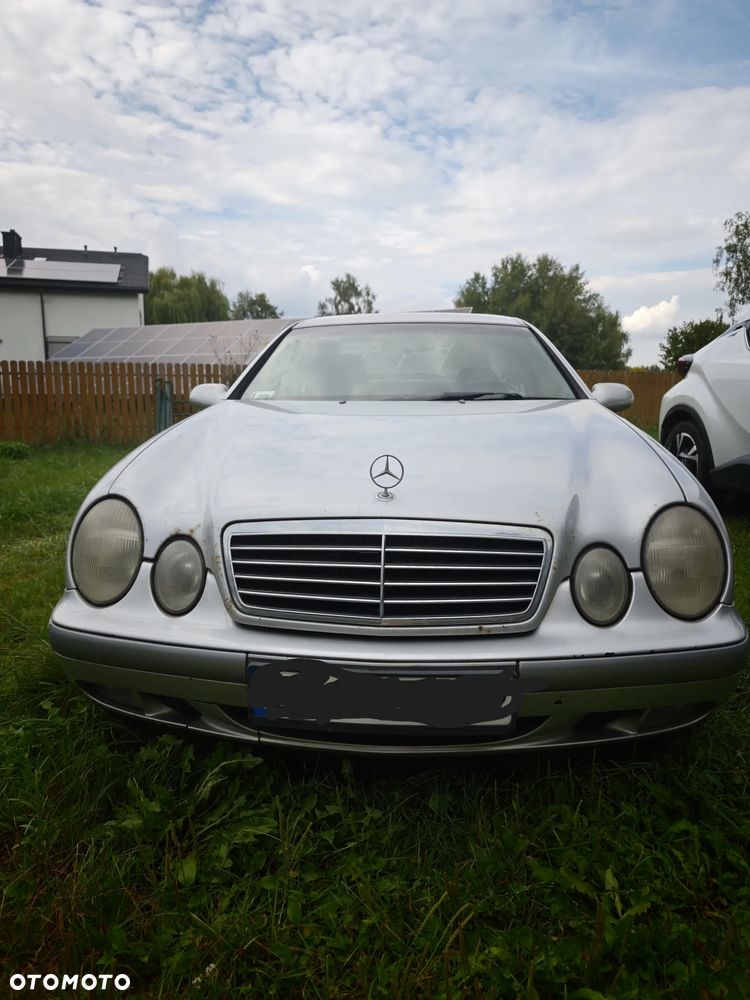 Mercedes-Benz CLK - 1